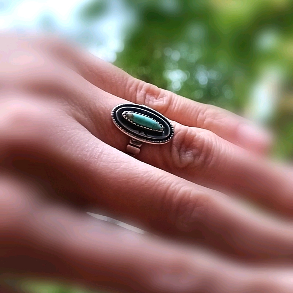 Vintage Turquoise Sterling Silver Ring Sz 4.5
